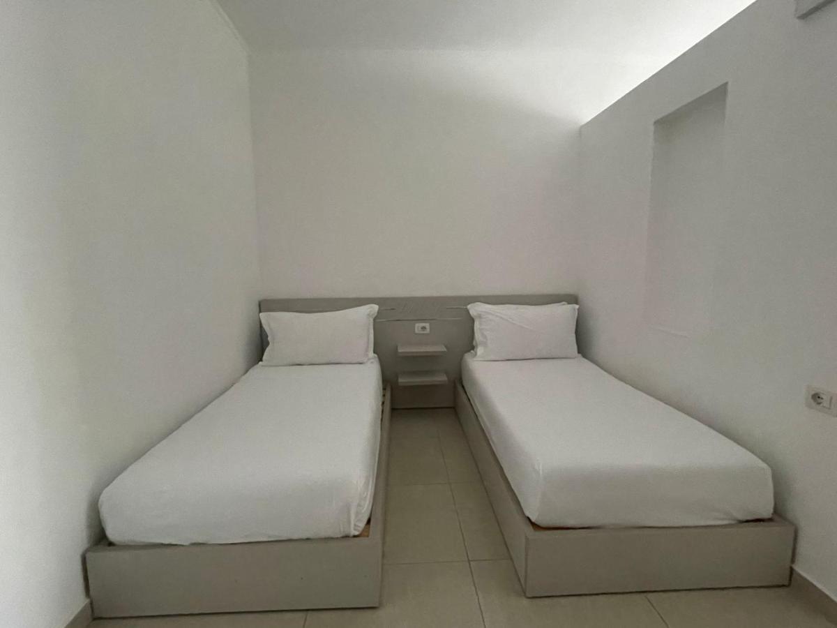 Kraal Apartments Vlore Exterior photo