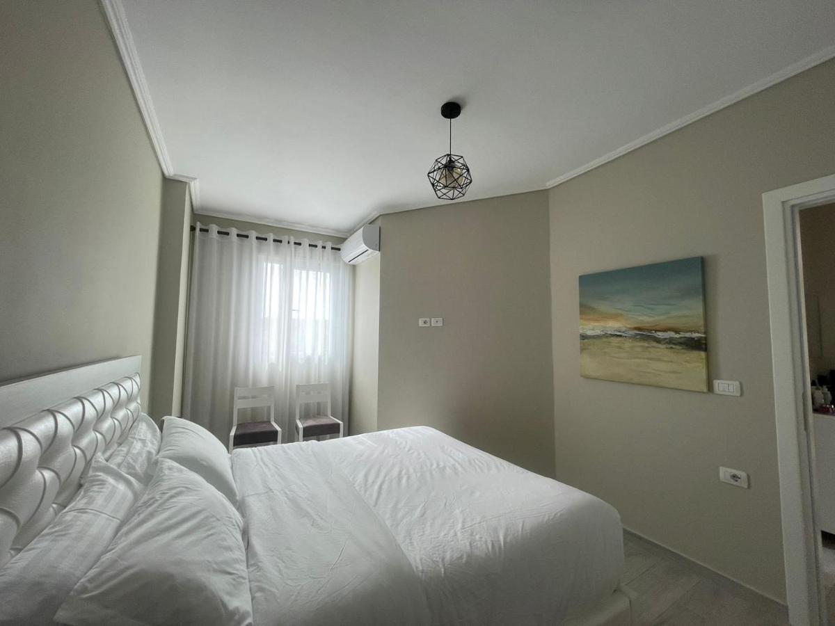 Kraal Apartments Vlore Exterior photo